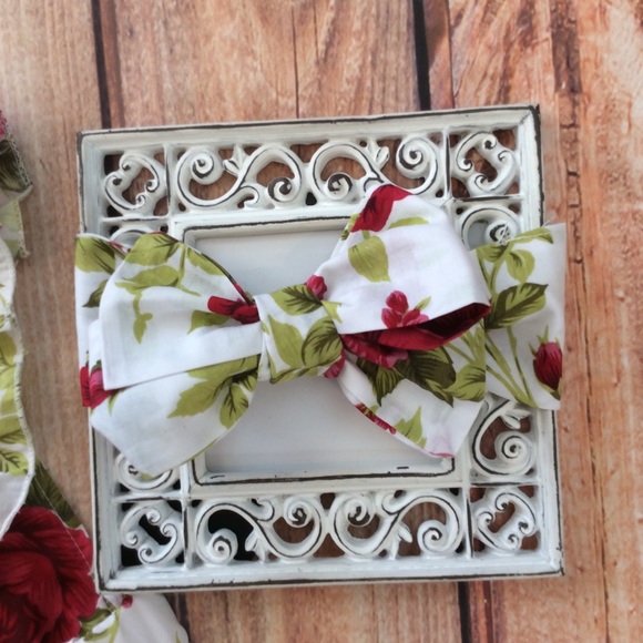 Boutique Baby Halter rose Romper & Headband - Picture 4 of 4